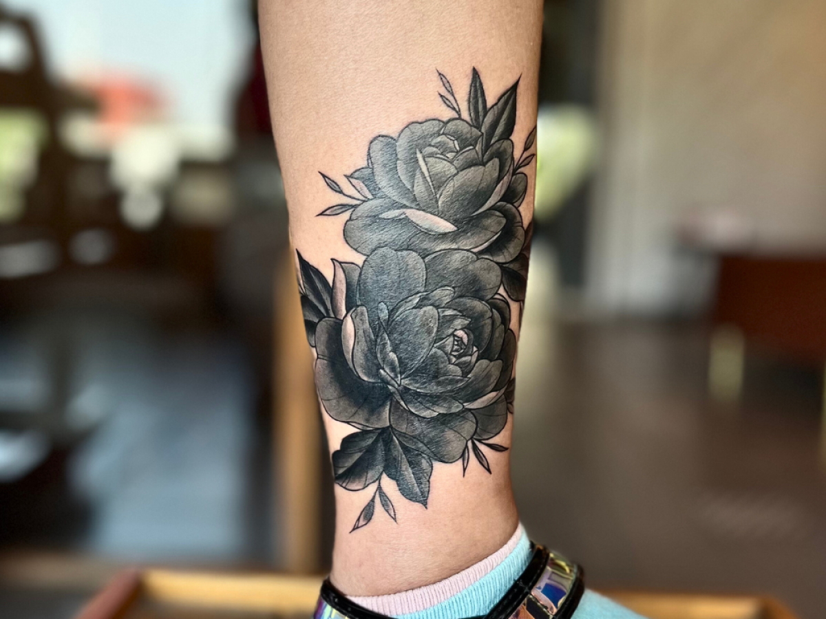 Black flower tattoo designs - Bronctattooaus.com